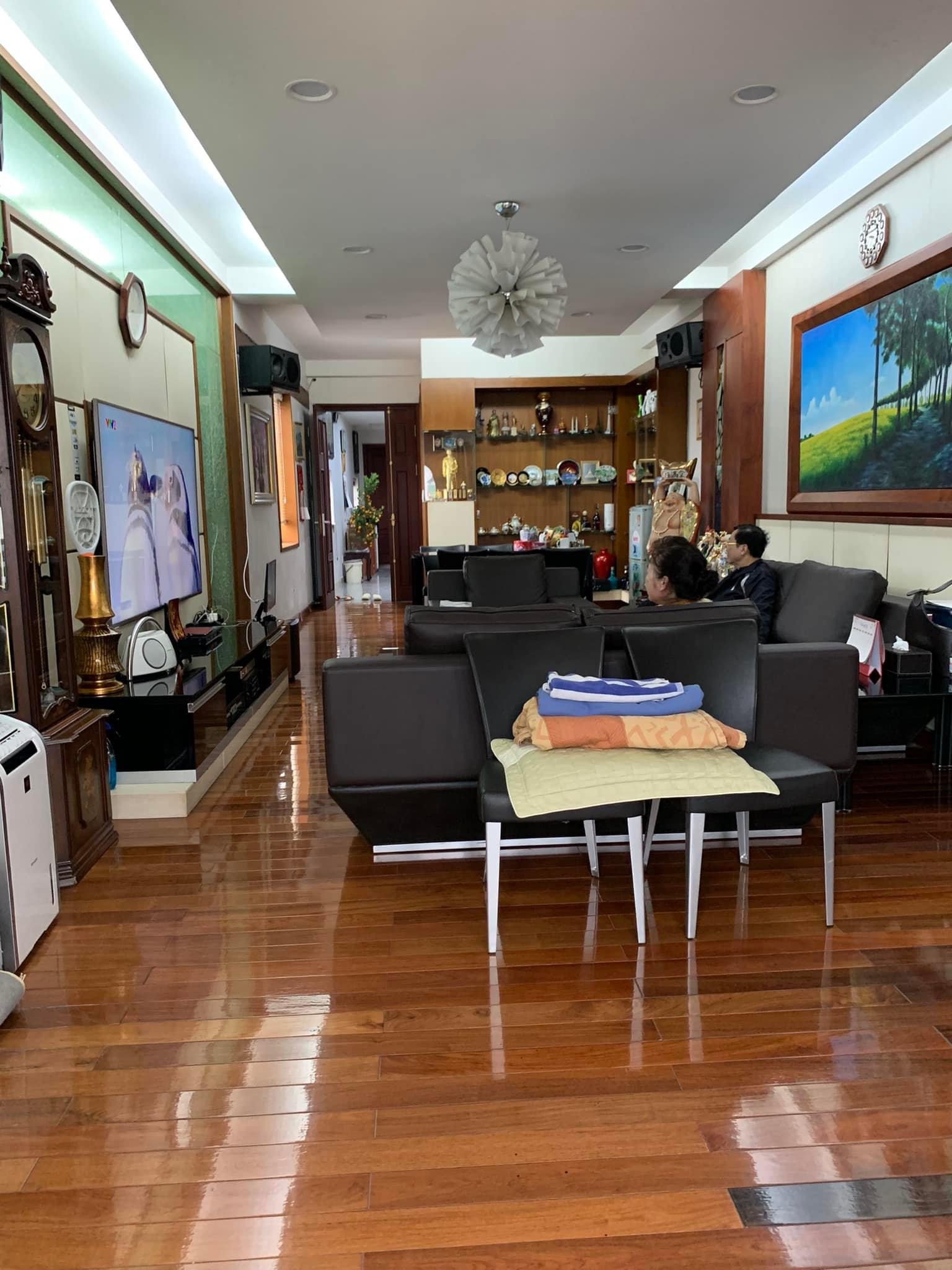 60m2