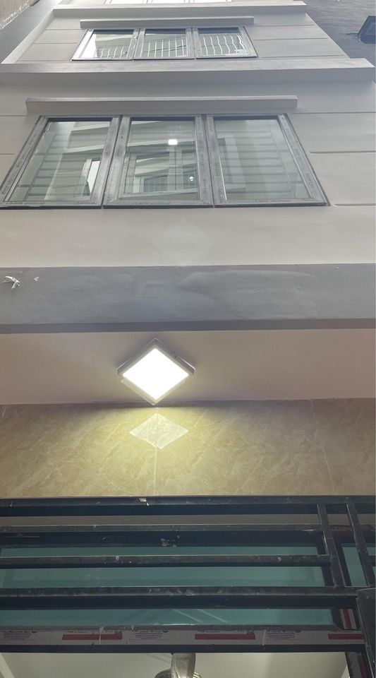 Chỉ 2,5 tỷ Nhà 40m2 2PN 2WC Gần Lotte Nguyễn Văn Lượng