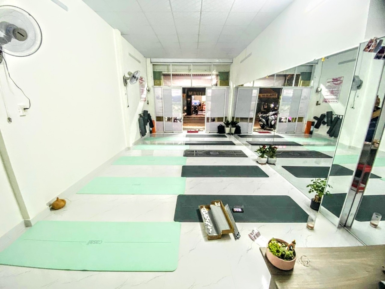 ✅BÁN NHÀ VƯỜN LÀI- MẶT HẺM NHƯ MẶT TIỀN- 74M2- HẺM TẢI TRÁNH THÔNG TỨ TUNG CHỈ 6 TỶ NHỈNH