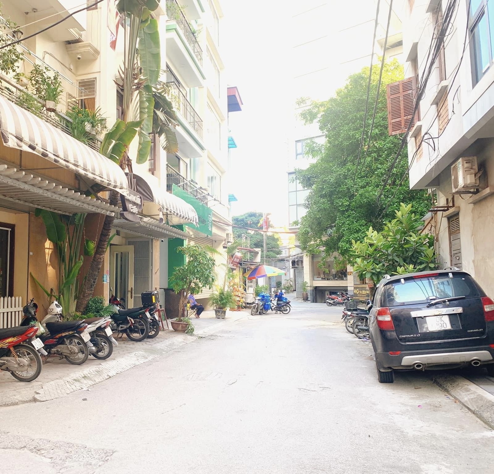 LÔ GÓC NGUYỄN KHÁNH TOÀN KINH DOANH CAFE 2 MẶT ĐƯỜNG NHỰA 8M HÈ 2M 70M MT 10M 22.5 TỶ