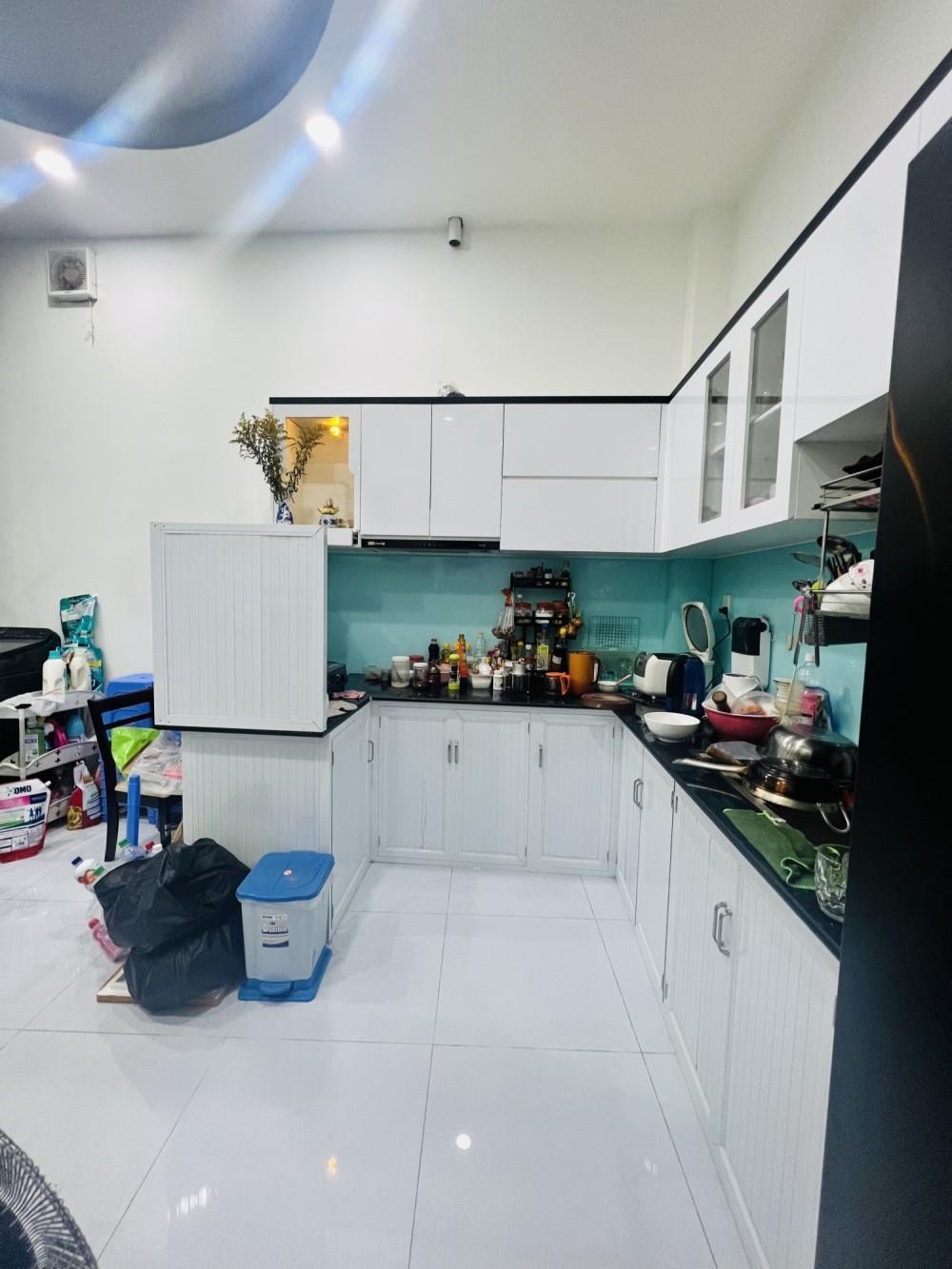 Bán nhà Hoàng Hoa Thám Bình Thạnh - HXH - 97m2 - Chỉ nhỉnh 6Tỷ TL.