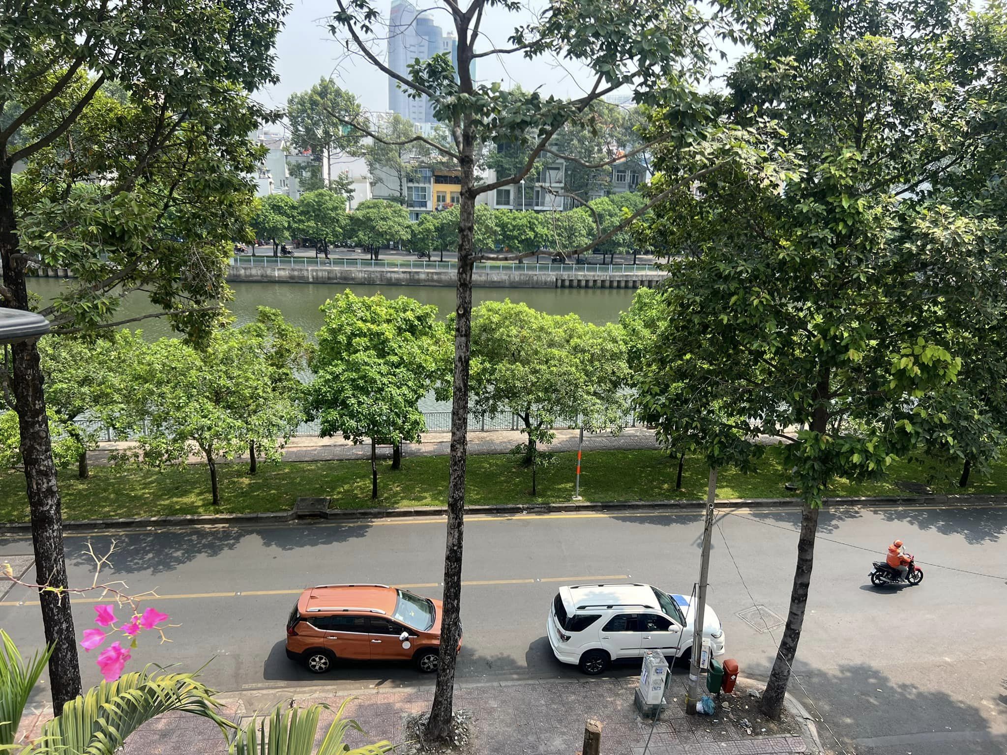 Mặt Tiền Kinh Doanh Đất Vàng Quận 1 - Lô Góc 2 Mặt Thoáng - View Công Viên - Nhà Biệt Thự Sân Vườn