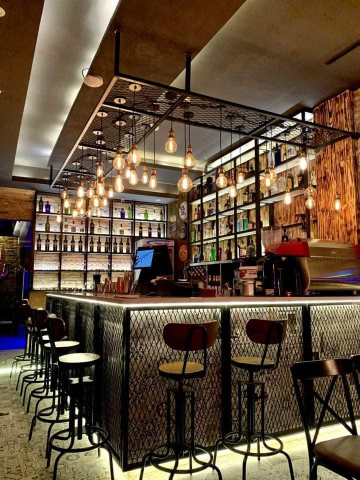 Chỉ 25 Tỷ - Mặt Tiền Quận 1 - 71m2 - Khu Vực Kinh Doanh Sầm Uất Nguyễn Thái Học Q1