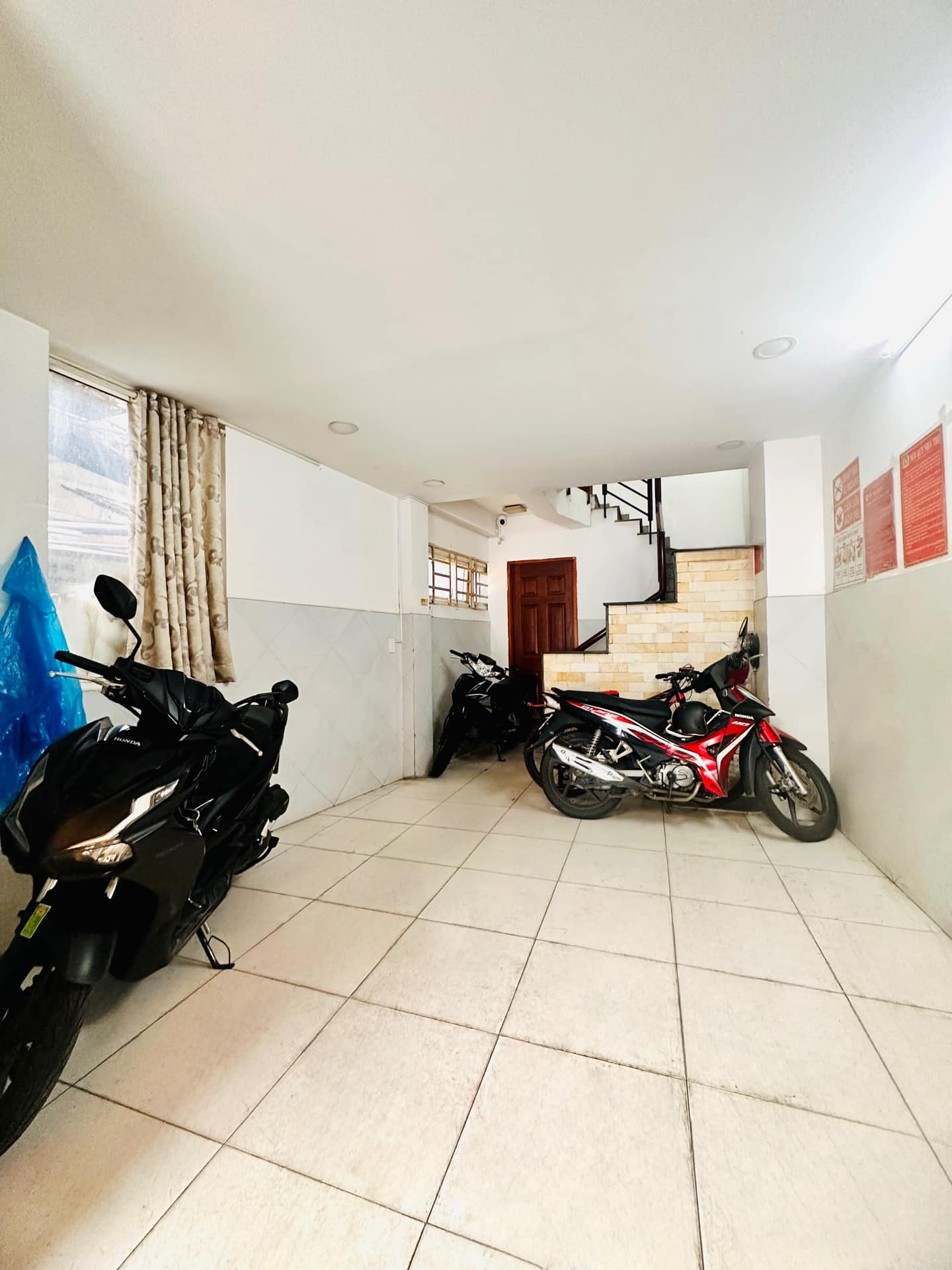 NHỈNH 8 TỶ - MẶT TIỀN BÌNH THẠNH - 5 TẦNG - DÒNG TIỀN 35TR/ THÁNG - 50M2 NGANG 4M CN ĐỦ