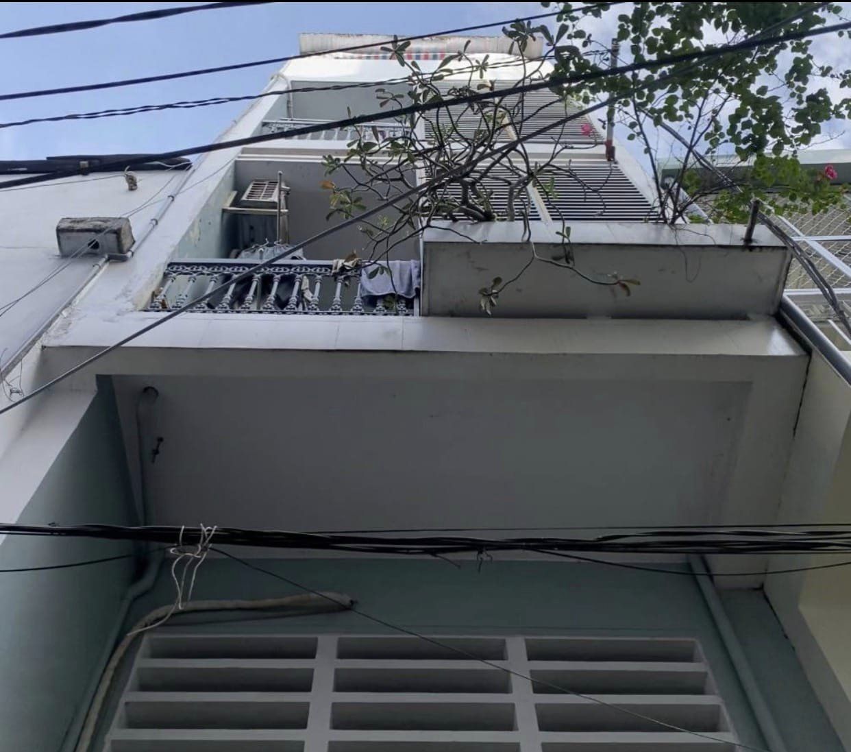 CHỈ 7.2 TỶ - NHÀ 5 TẦNG - ĐANG CHO THUÊ TRÊN 40 TRIỆU/THÁNG