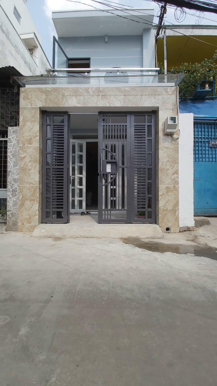 NHỈNH 5 TỶ -VIEW LANDMARK - HẺM XE HƠI - 2 TẦNG ĐÚC - 43M2.