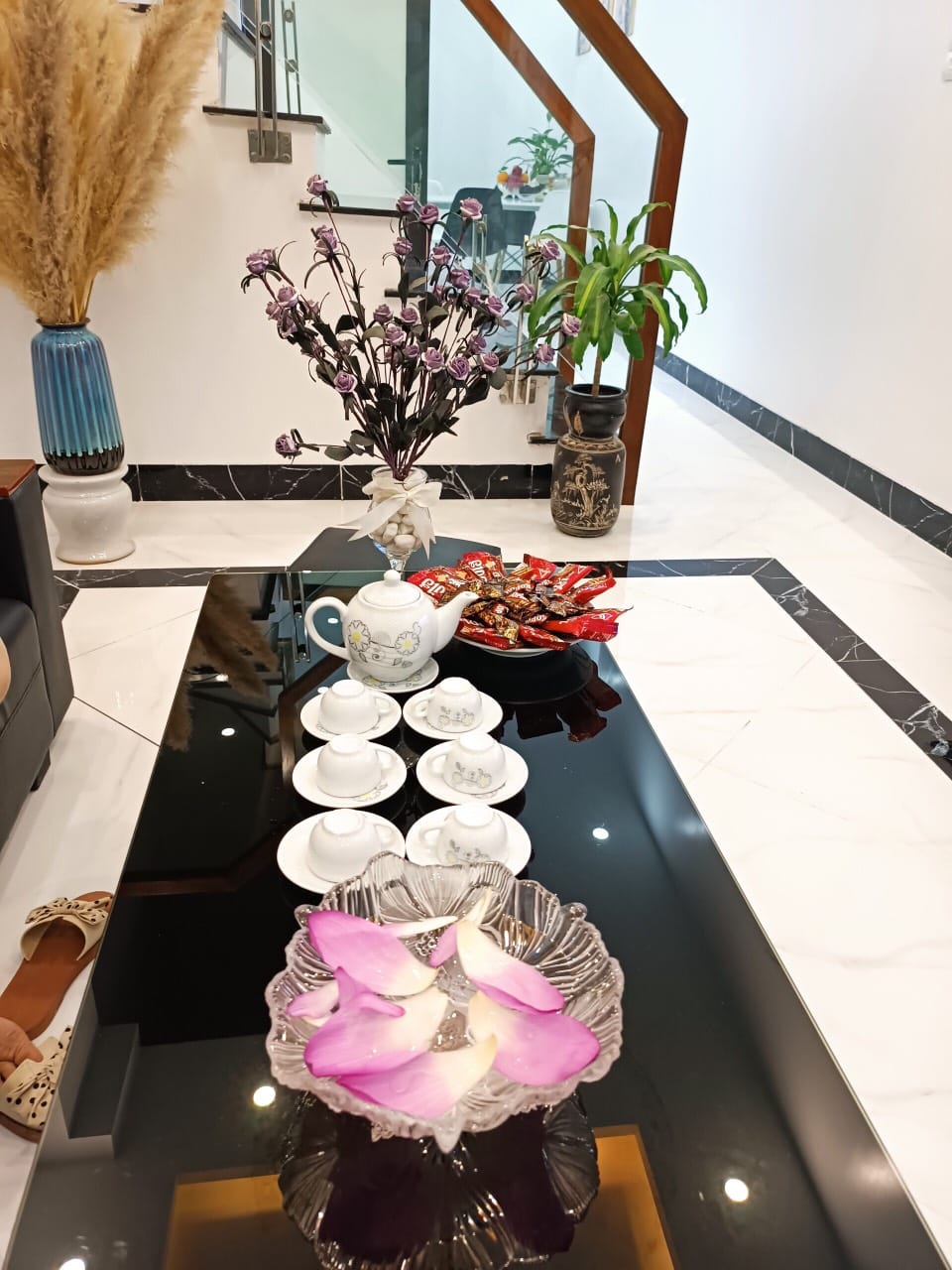 TRUNG TÂM TÔ HIỆU HÀ ĐÔNG DT 45M*4T -3M NGÕ Ô TÔ - NHÀ ĐẸP FULL NỘI THẤT -Ở SƯỚNG GIÁ NHỈNH 5 TỶ