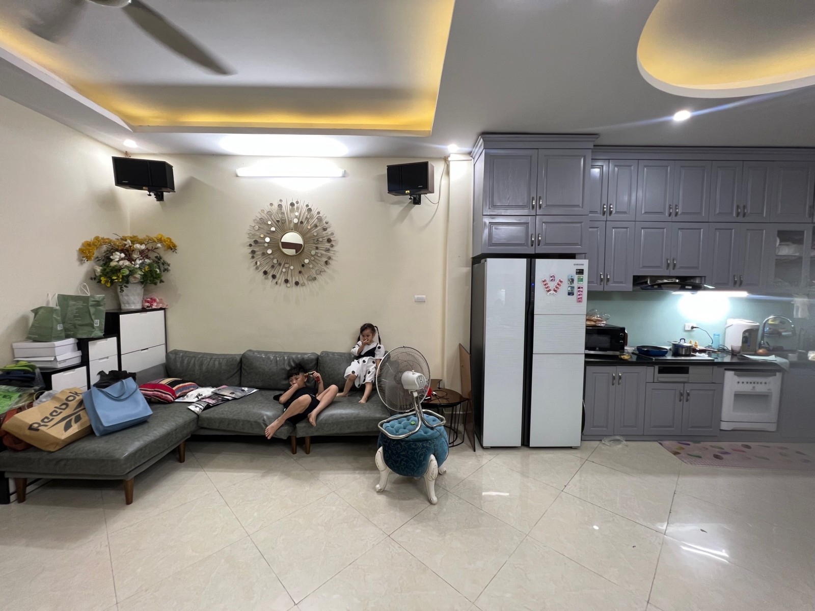 Võ Chí Công, Cầu Giấy, nhà đẹp 48m2, 5 tầng 5,6 tỷ gần ô tô, ở siêu VIP