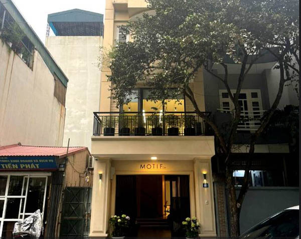 Hình ảnh căn nhà số 48 ngõ 144 Cổ Linh Long Biên cần bán ban-can-nha-so-48-ngo-144-co-linh-mat-tien-4-3m-3