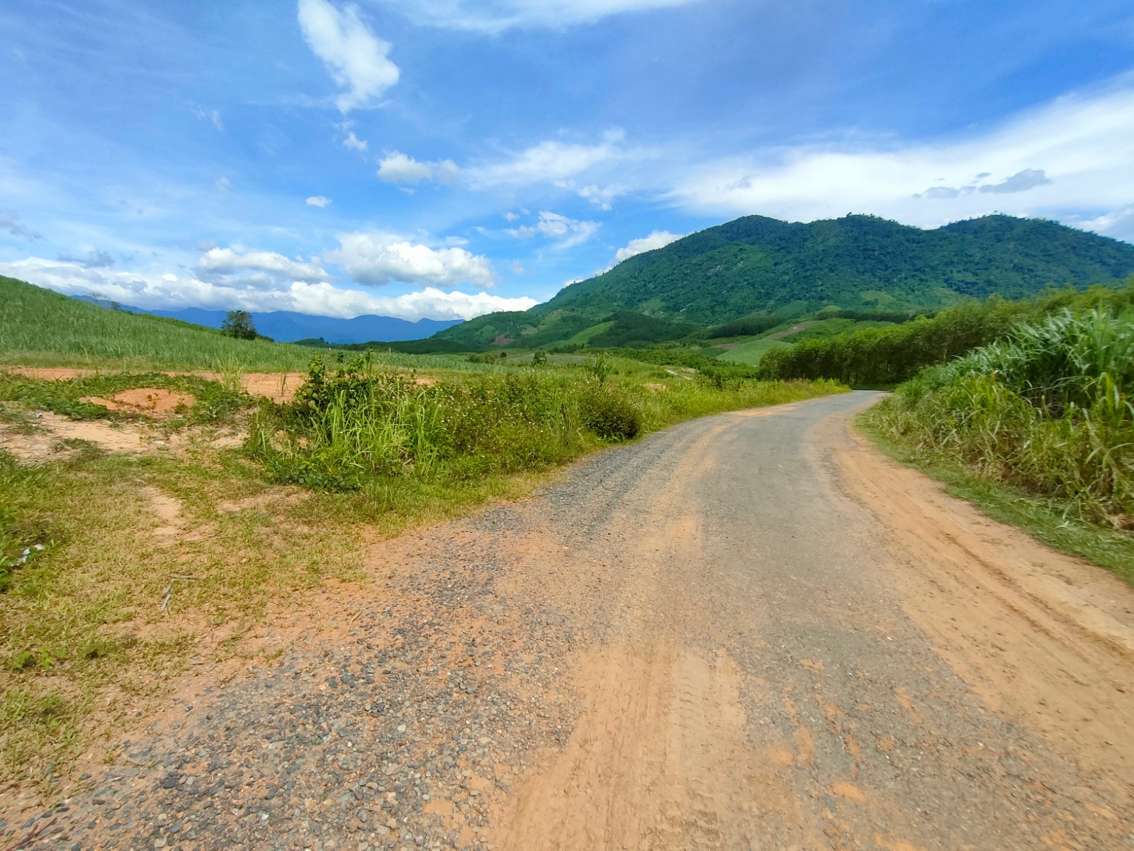 Bán đất vườn Khánh Nam mặt tiền đường nhựa sau lưng Ủy ban xã