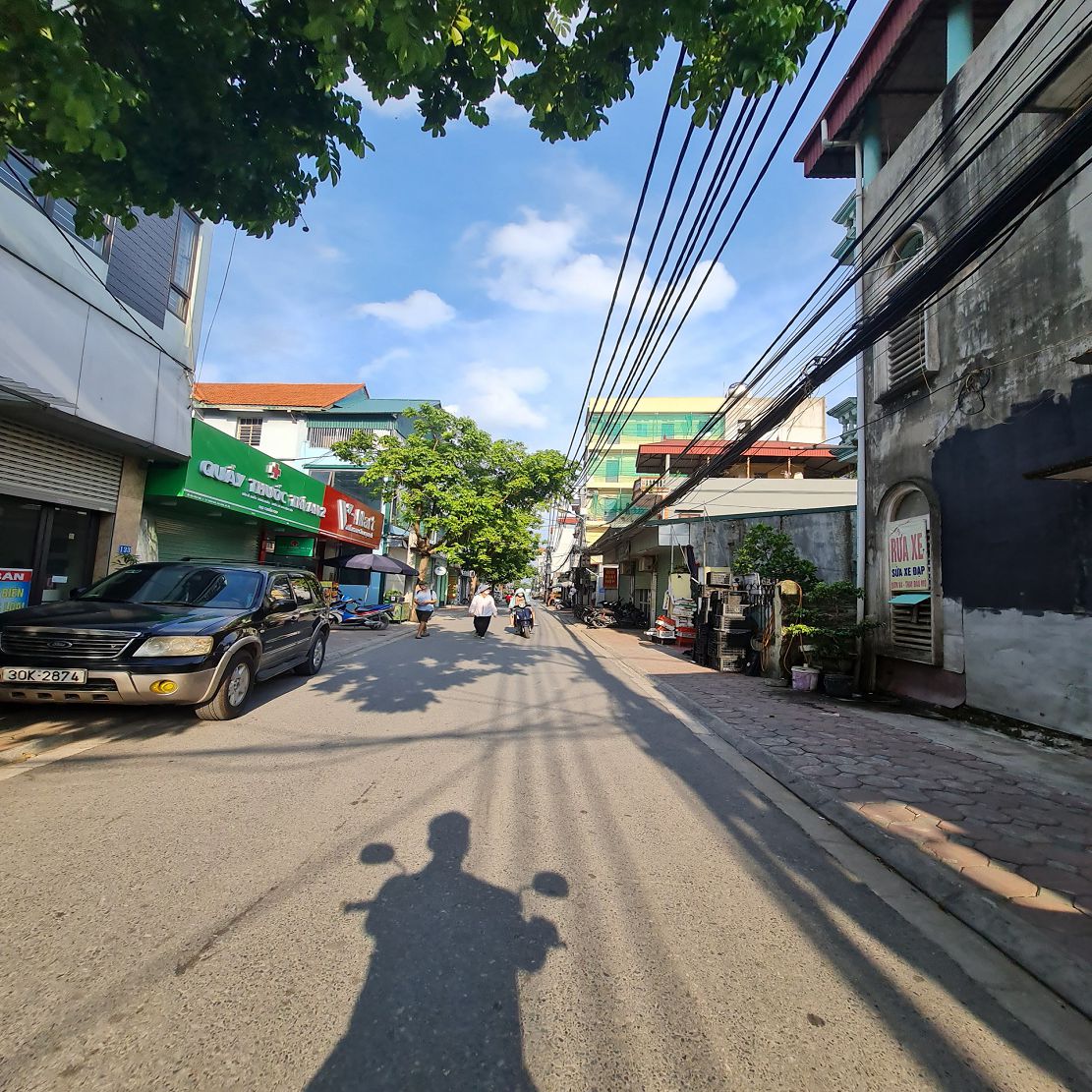 Rẻ Bất Ngờ, Nhà 75m2, 300m2 sàn chỉ 8 tỷ rưỡi tại Trâu Quỳ, Gia Lâm.
