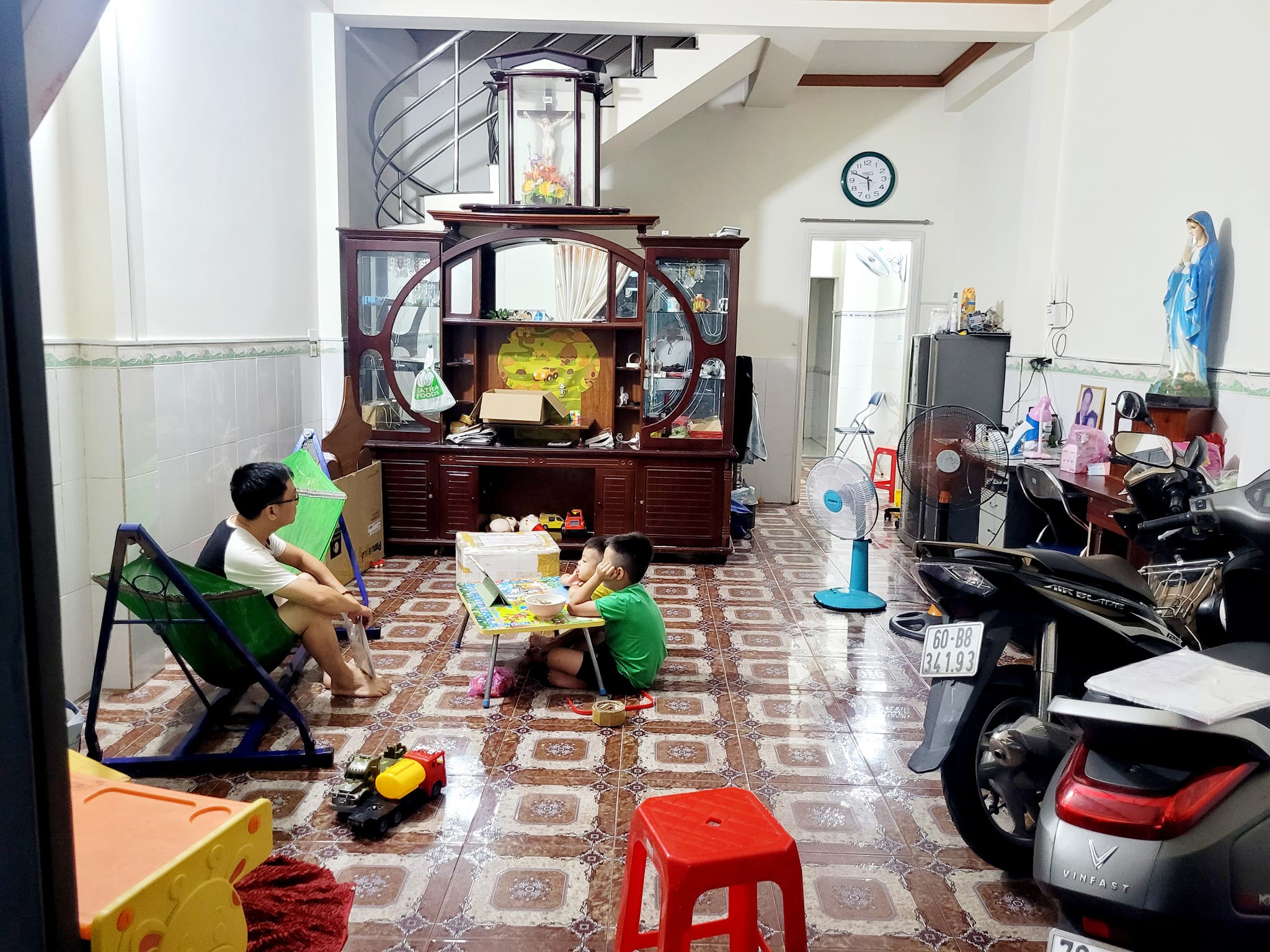 ban nha hem 10 cong lo phuong 15 quan tan binh 100m2 chinh chu thanh 0933802718 5713917