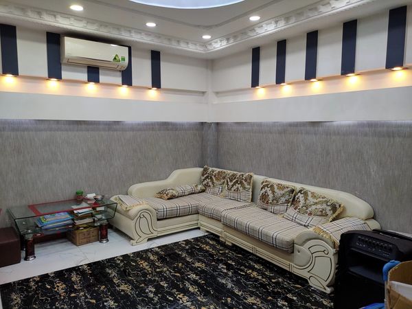 100m2