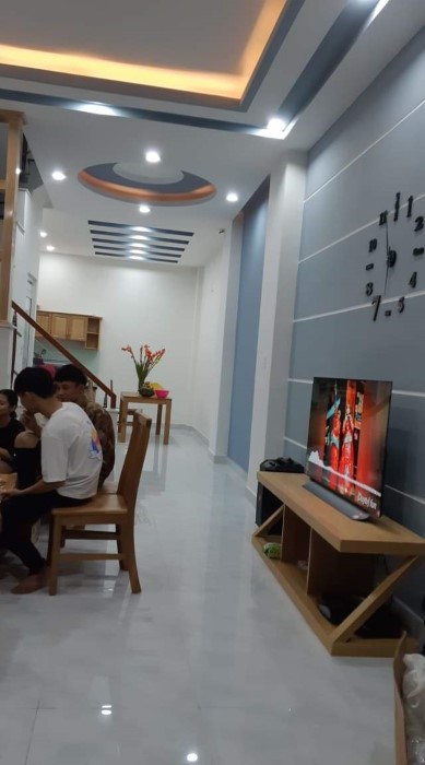 BÁN NHÀ 2 LẦU HẺM 1135 ĐƯỜNG HUỲNH TẤN PHÁT QUẬN 7 ️ Giá: 5.2 tỷ