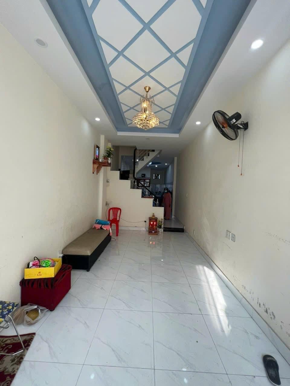  80m2