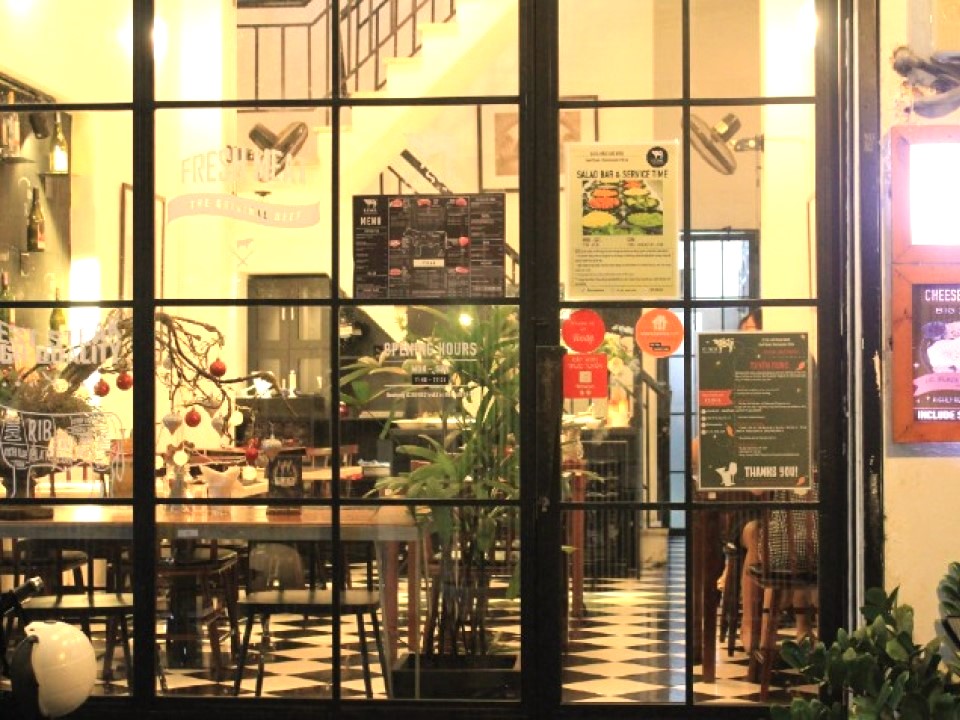 Bán nhà mặt phố Hoè Nhai, 36m2 xây 4 tầng mặt tiền 3,8m, tiện làm Nhà hàng - Khách sạn, Giá 18,5 tỷ