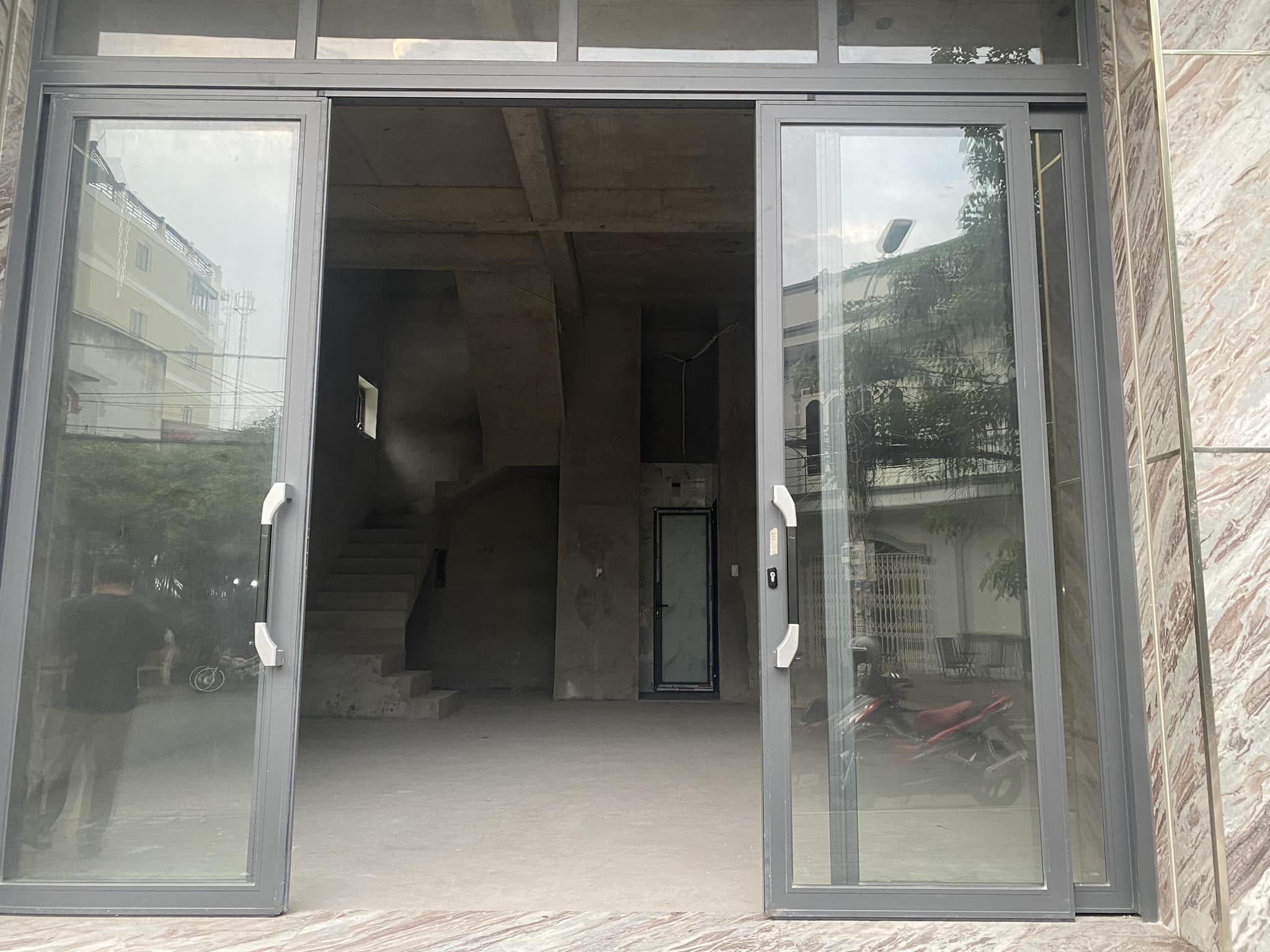 60m2