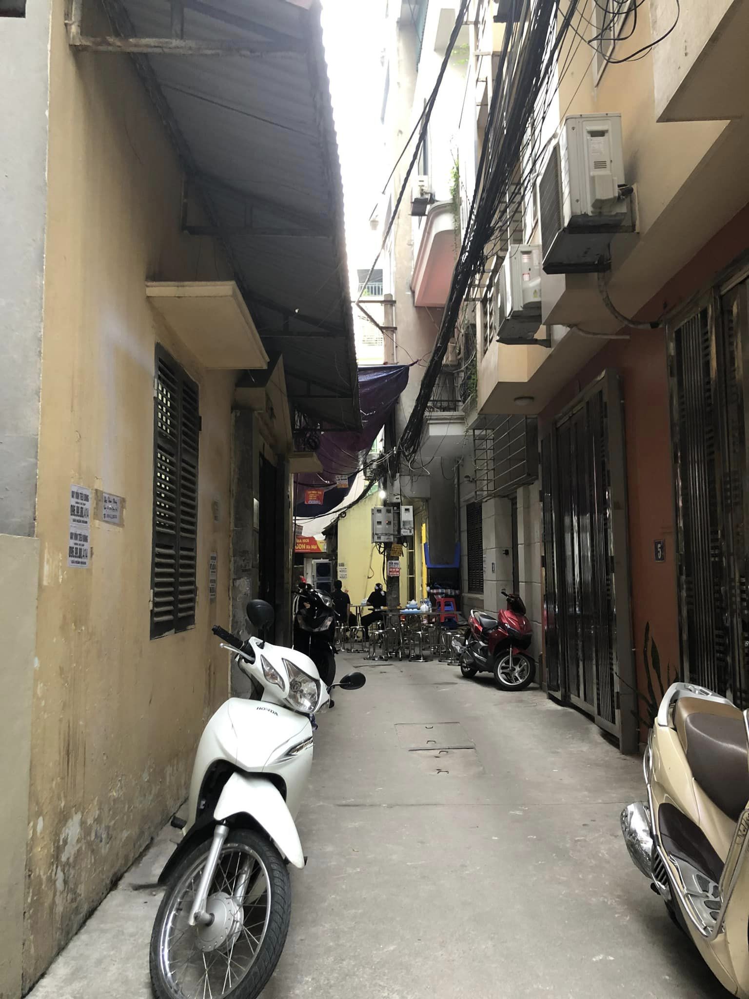 Bán nhà ngõ 105 Doãn Kế Thiện, Cầu Giấy, 50m2, 4 tầng, gần ĐH Thương Mại, giá 6 tỷ