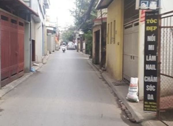 Giá bán nhà ngõ 264 Bắc Cầu khoảng 39-79 triệu đồng/m2 ban- nha-ngo-264-bac-cau-long-bien-4