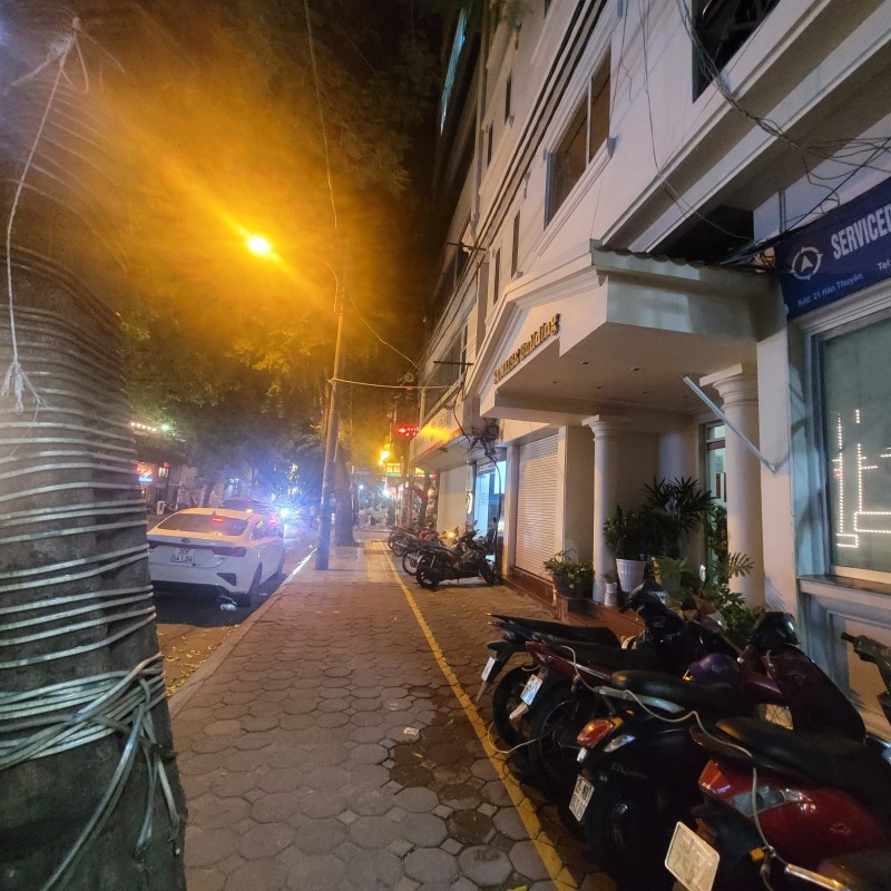 Bán nhà riêng phố Hàn Thuyên, Hai Bà, 5 tầng.