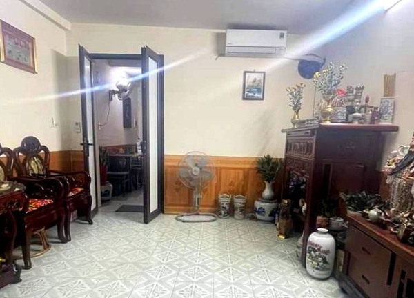 ban-nha-so-40-ngach-53-ngo-63-co-linh-mat-tien-5m-1