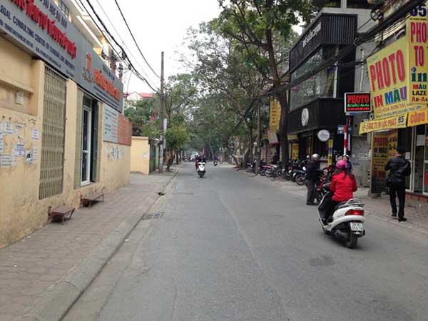 ban-nha-vu-trong-phung-3