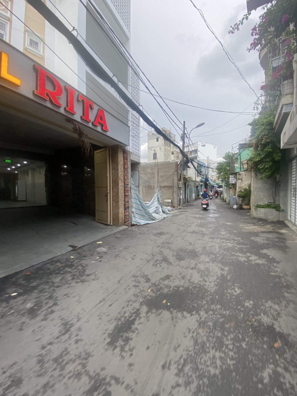 Nguyễn Gia Trí & UVK - 5 mét ra MT - 60m2 - Hẻm xe tải - Hoàn công đủ