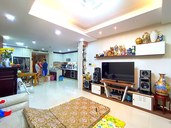 can-nha-so-10-duong-hoang-van-thai-3