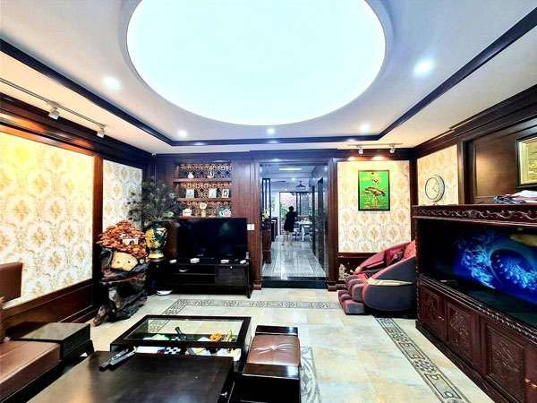 Tôi cần bán căn nhà tại phố Bùi Xương Trạch nhà mới full nội thất giá hợp lý 1 can-nha-tai-pho-bui-xuong-trach-1