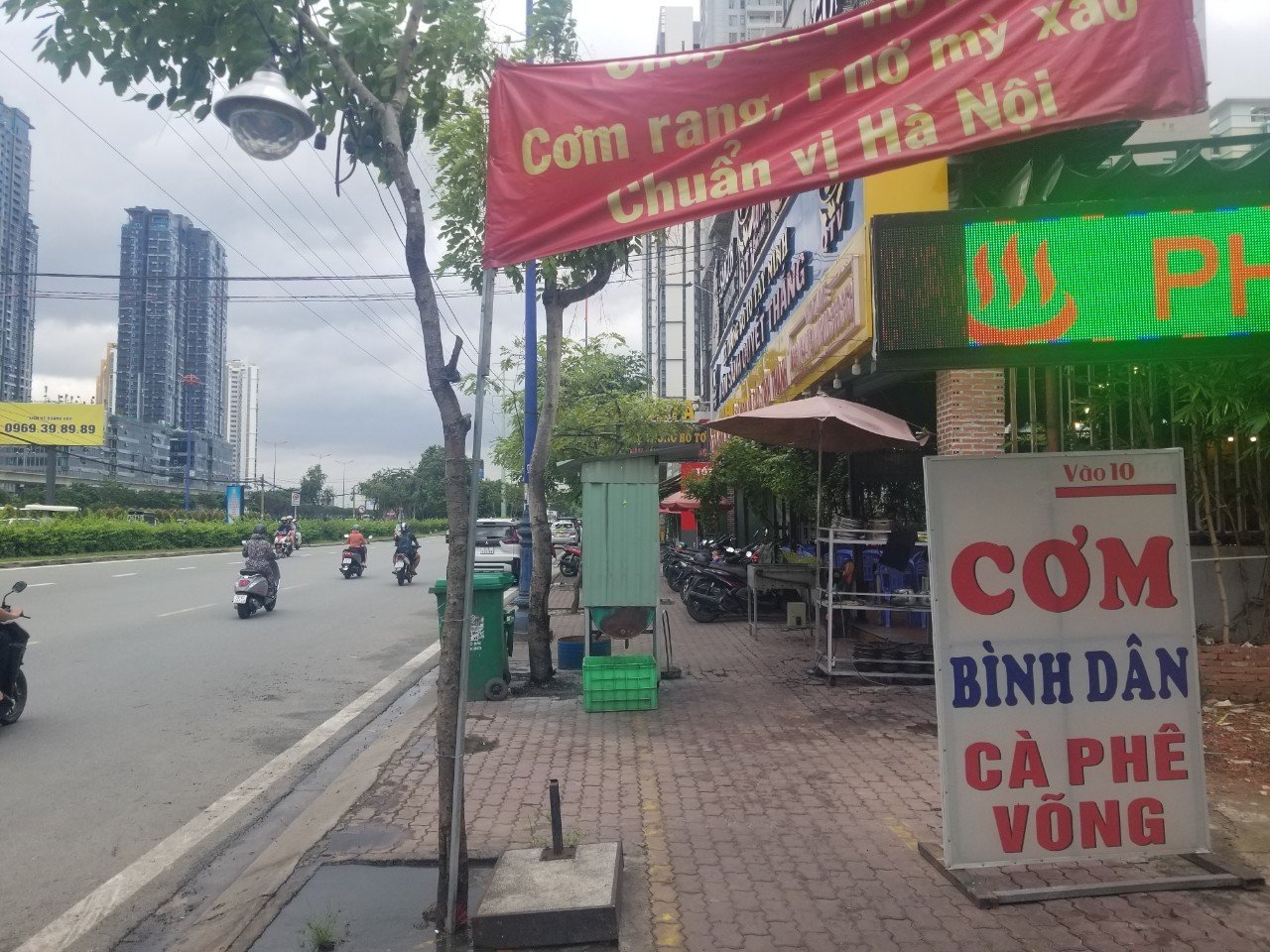 Sang quán phở hoặc cho thuê lại mô hình kinh doanh Phở Bò Cơm Rang tại Song Hành, Phường An Phú, TP Thủ Đức (Quận 2