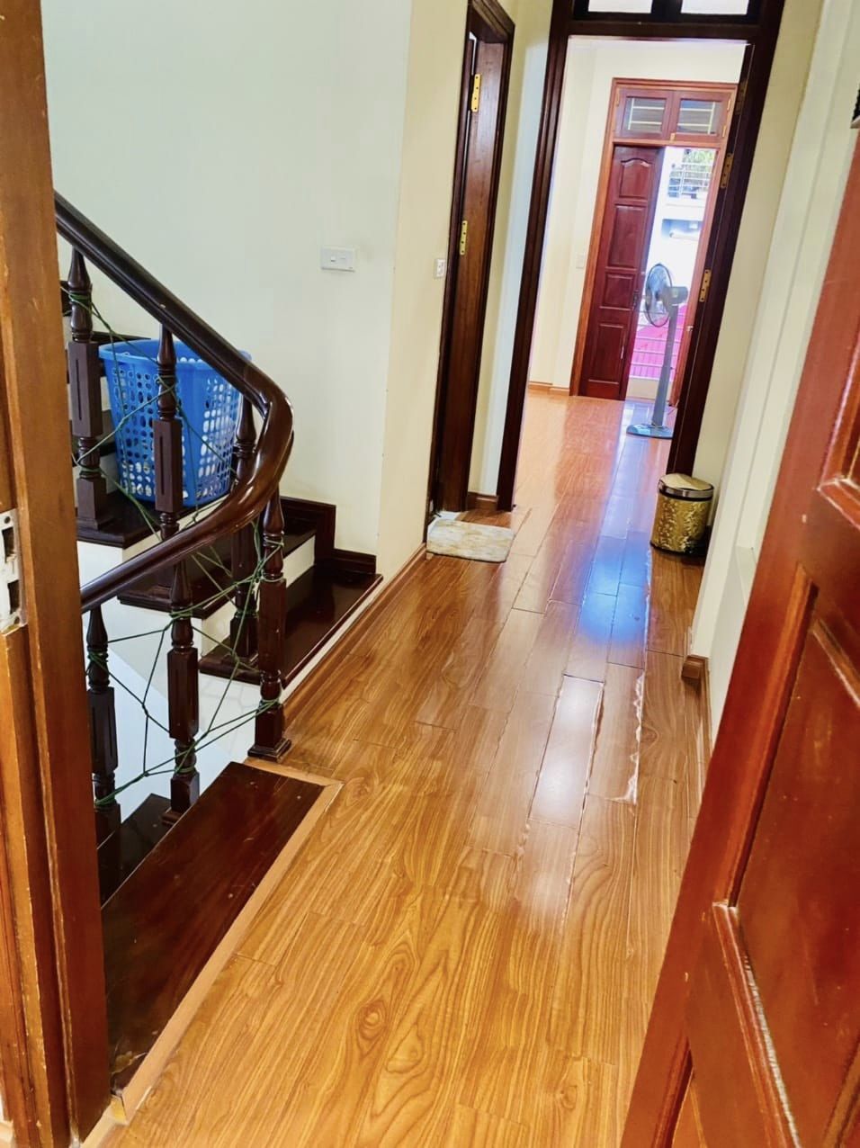 Bán nhà Hoa bằng 45m2 x 6t Kinh Doanh, Ô TÔ, 5,7 tỷ.