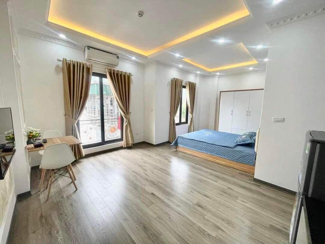 Bán nhà Đường DUY TÂN- CẦU GIẤY Lô góc mt 14 m, 4 tầng, ô tô vào, ở và KD đỉnh