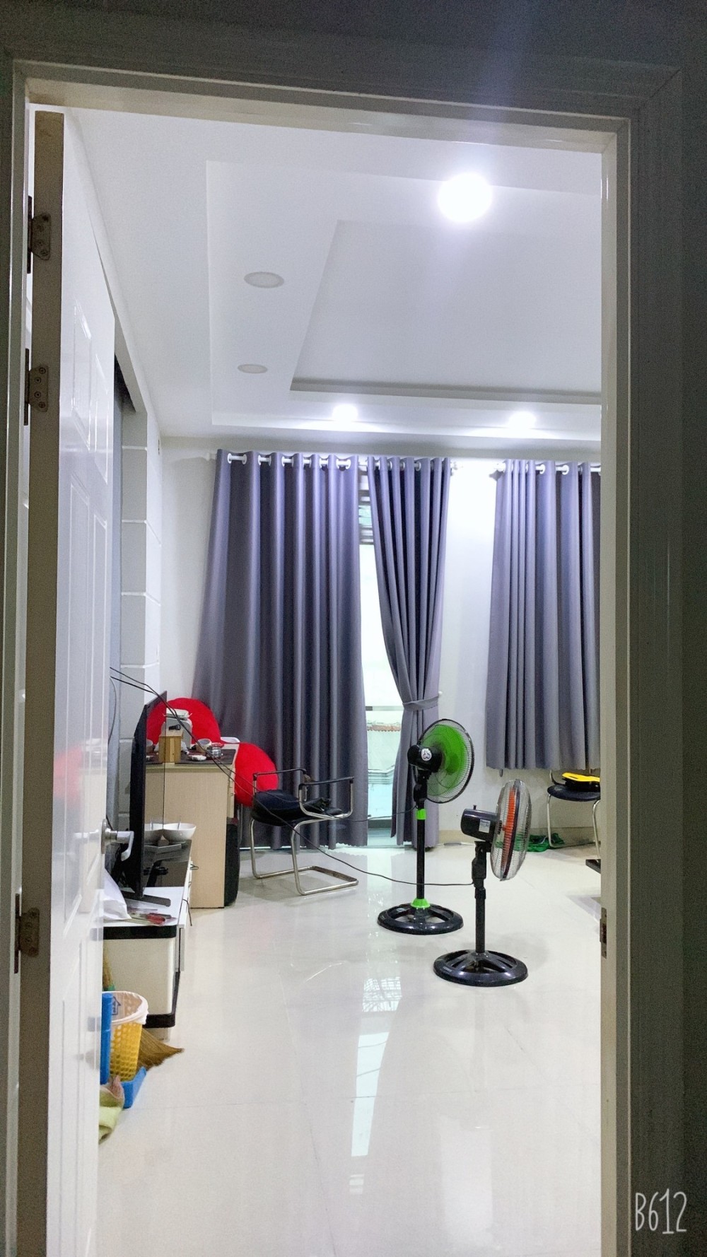 Bán nhà gần Sư Vạn Hạnh, Quận 10, 5 tầng 7PN, dòng tiền 25tr/th, chỉ 6 tỷ X