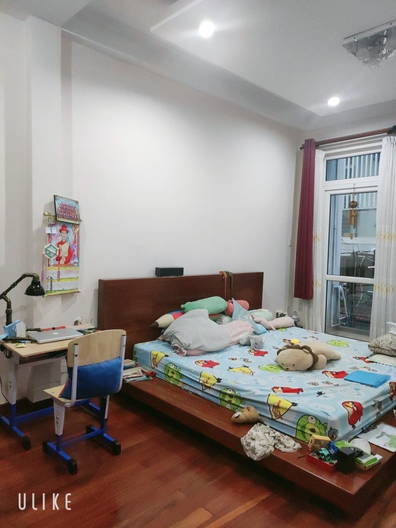 Bán nhà hẻm ô tô Thành Thái, Quận 10 – 4x20, 4 tầng cực VIP, giá rẻ