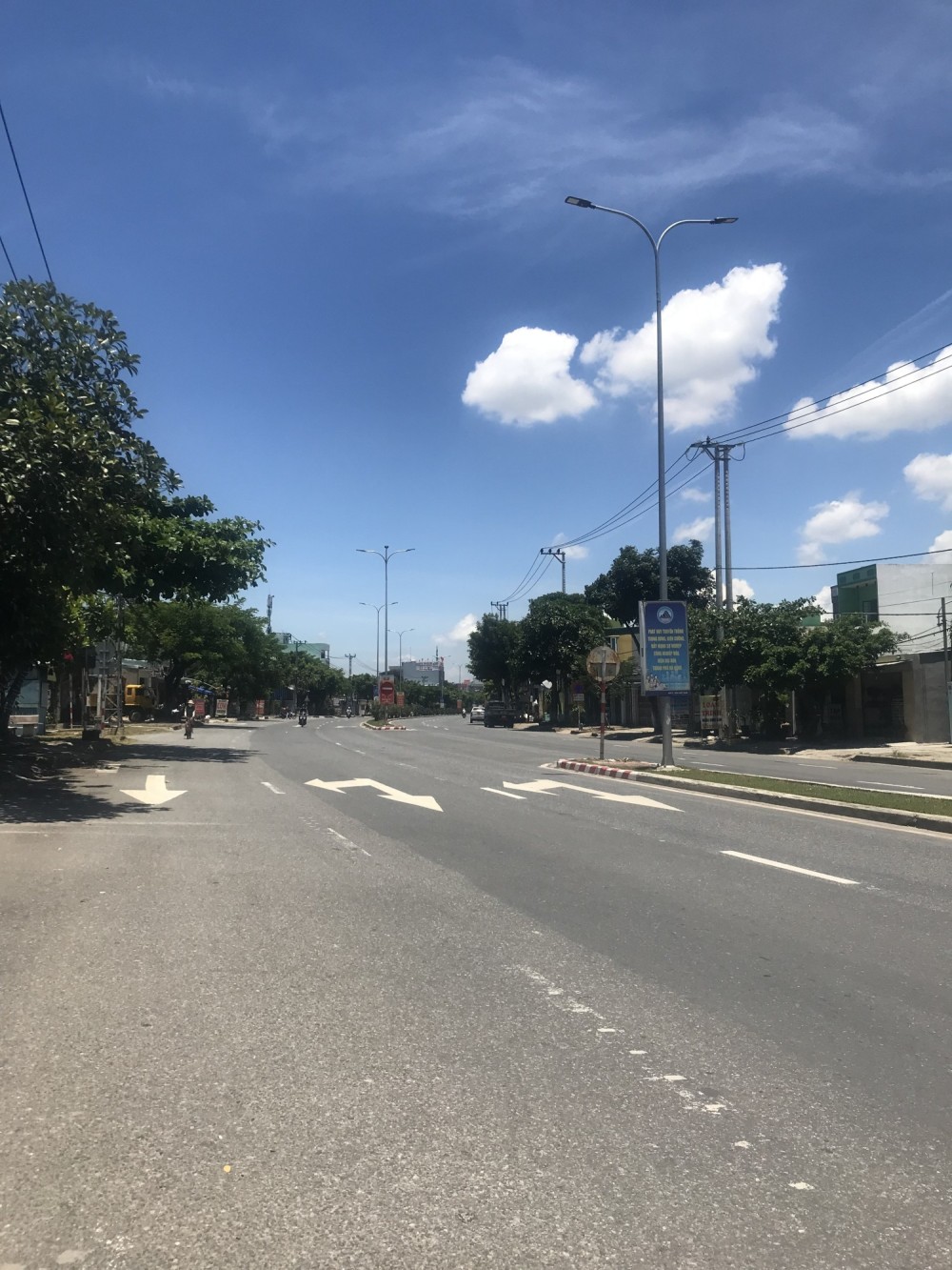 MT Nguyễn Lương Bằng 214m2, đang cho MINIMART thuê, gần chợ Hòa Khánh. chỉ 25 tr/m2