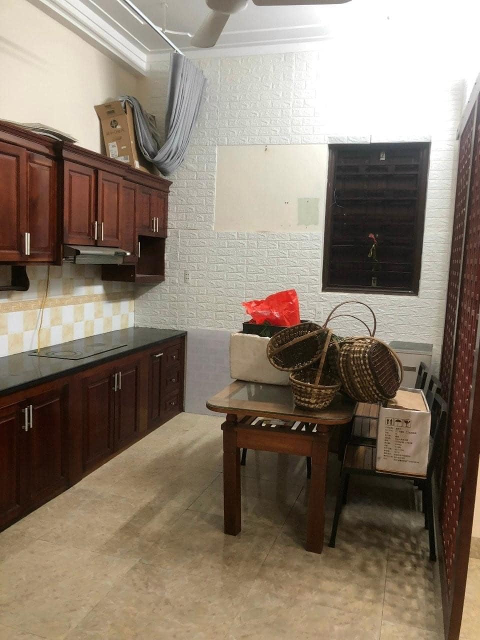 bán nhà hoàng liệt - hoàng mai -ô tô đỗ cửa - lô góc thoáng - khu vực thuận lợi đi lại -giá nhỉnh 6 tỷ