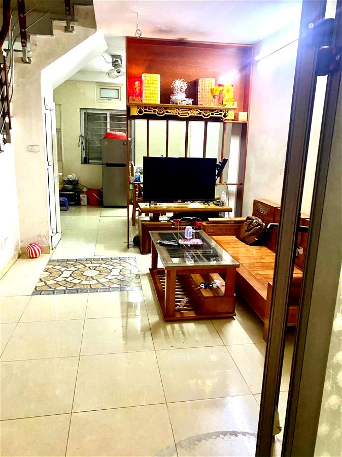 Cần bán nhanh nhà phố Bà Triệu Hà Đông.Diện tích 31m 4 tầng giá 2.7tỷ