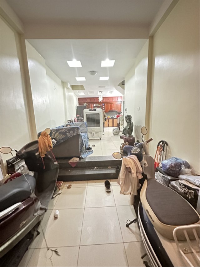 BÁN NHÀ ĐẸP 5 TẦNG QUAN NHÂN, 40M2, 5.6 TỶ, TRUNG TÂM, THOẢNG, SỔ NỞ HẬU.