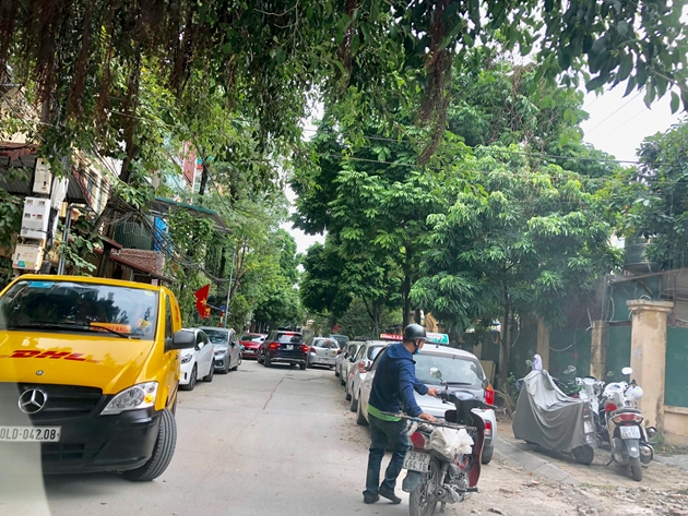 Nhà Mặt Phố Lãng Yên, 122m2, 3T, MT 7.5m, 31 Tỷ, Vỉa hè 6m, KD, 0977097287