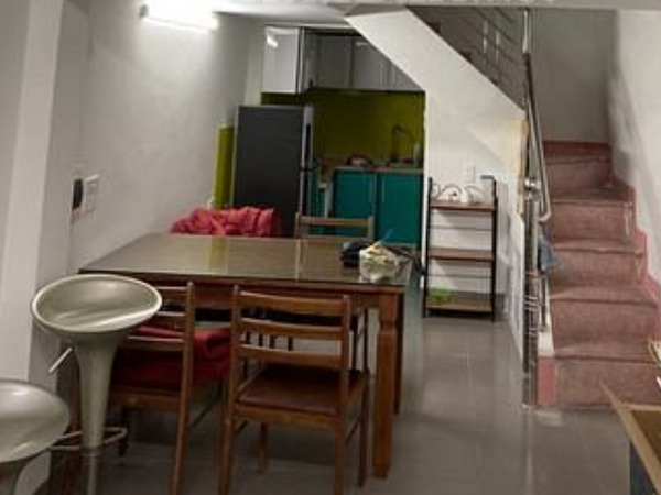 ngoi-nha-so-3-tai-mat-ngo-228-Ngoc-Lam