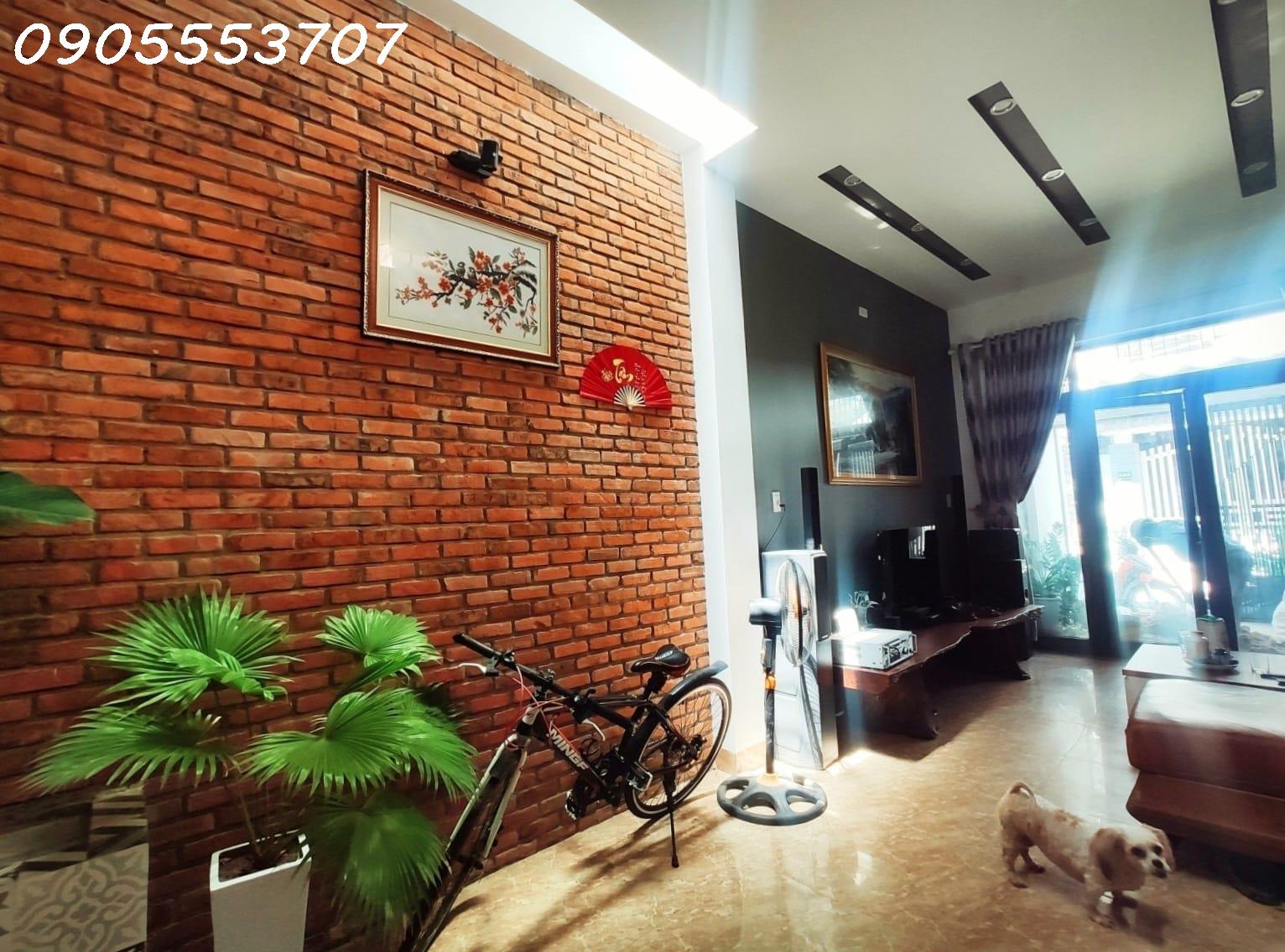 NHÀ 2 TẦNG KIỆT 5M BÙI TÁ HÁN, NGŨ HÀNH SƠN - NAM VIỆT Á - VỊ TRÍ VÀNG - 60m2 - CHỈ 3 TỶ ×× (× nhỏ)