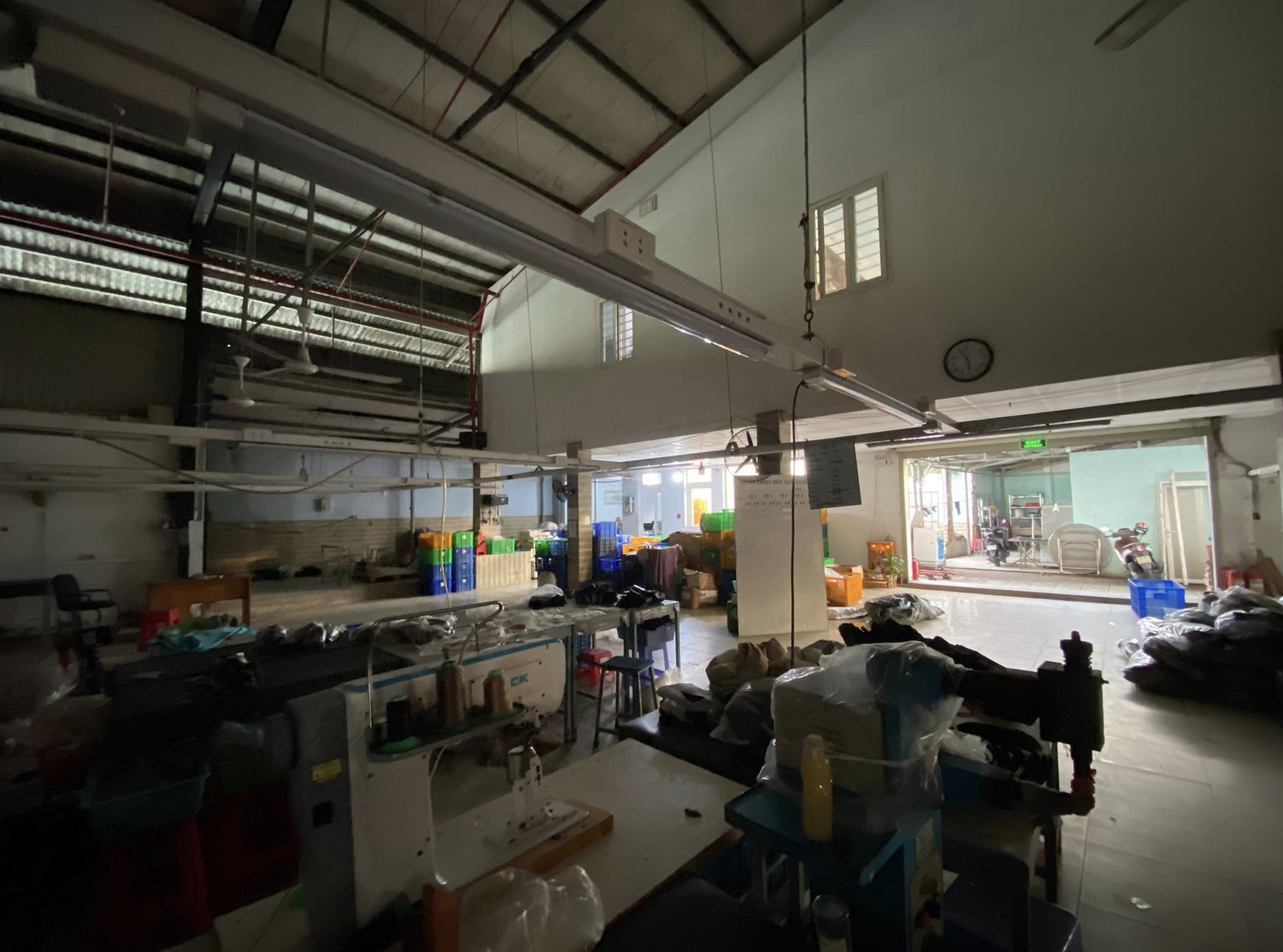 Chính chủ Bán nhà xưởng đường Tam Bình, Tam Phú Thủ đức 2400 m2, đường lớn