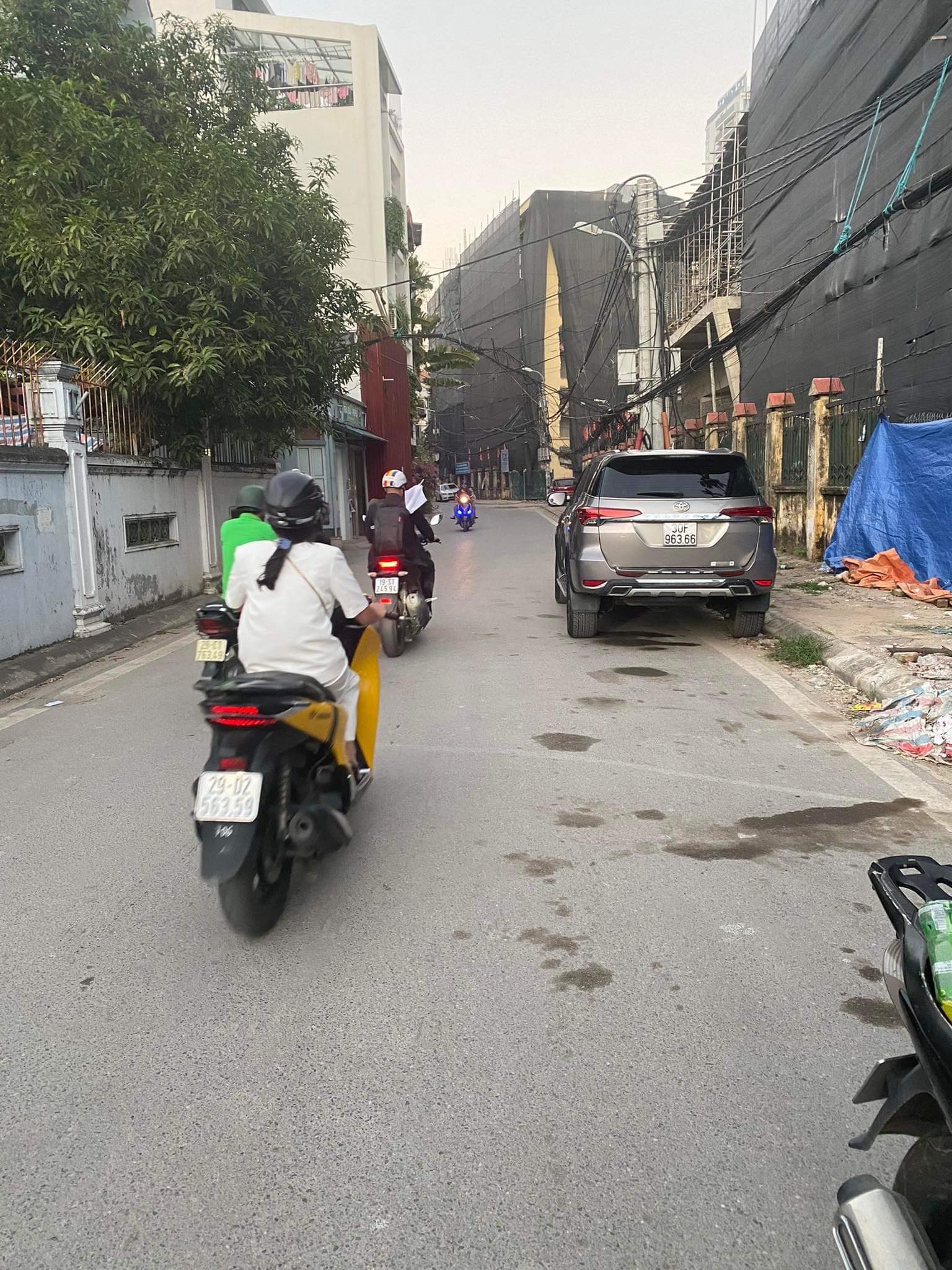 BÁN NHÀ TÔ NGỌC VÂN, TÂY HỒ 63M X 4 TẦNG. Chỉ 19 TỶ