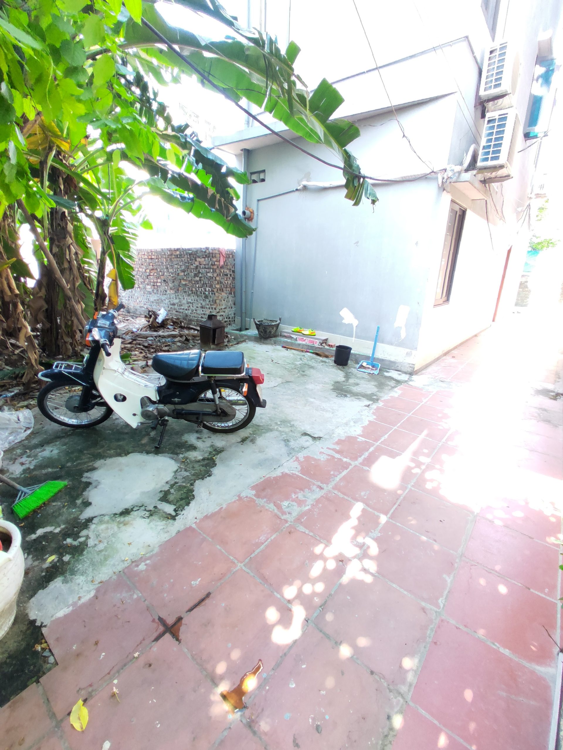 Bán đất siêu đẹp Thạch Bàn, Long Biên giá rẻ, nhỉnh 2 tỷ