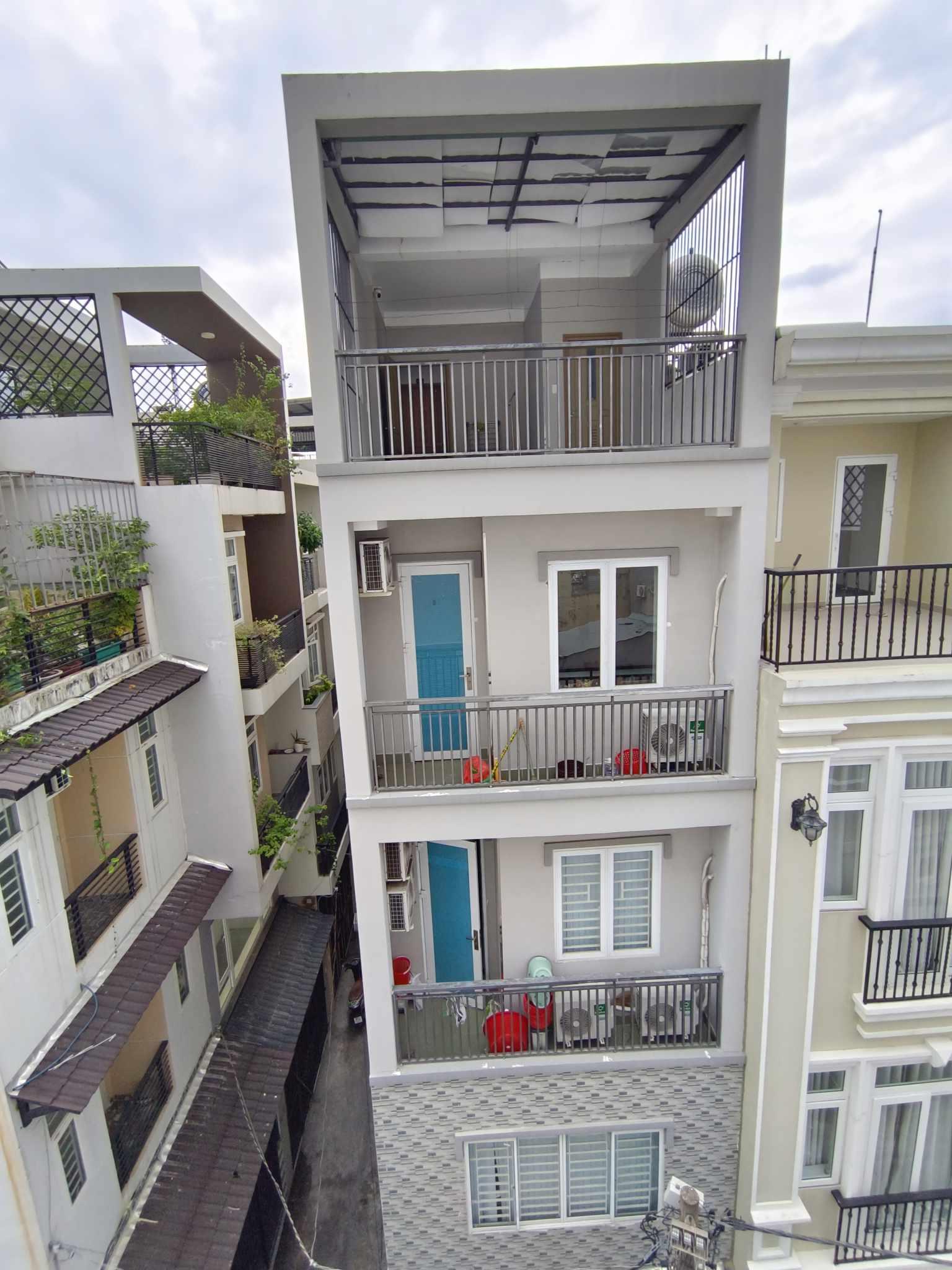 TỔNG GIẢM HƠN 1 TỶ, CHỈ CÒN 5 TỶ xx - XÓM CHIẾU sát QUẬN 1 - DT 74M2 - 4 TẦNG