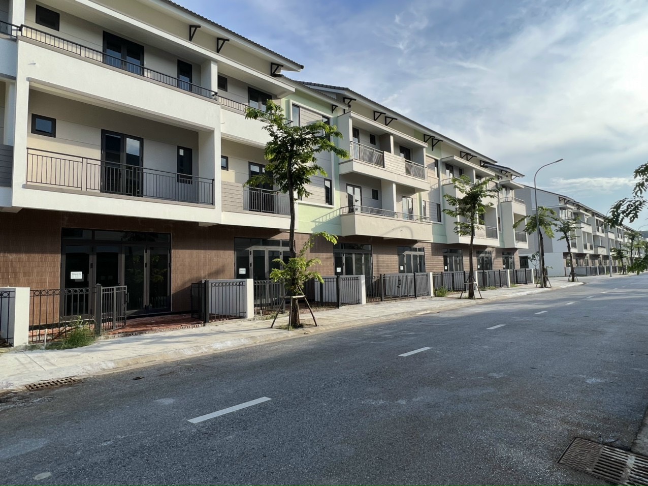 Chính chủ bán 1 căn Shophouse