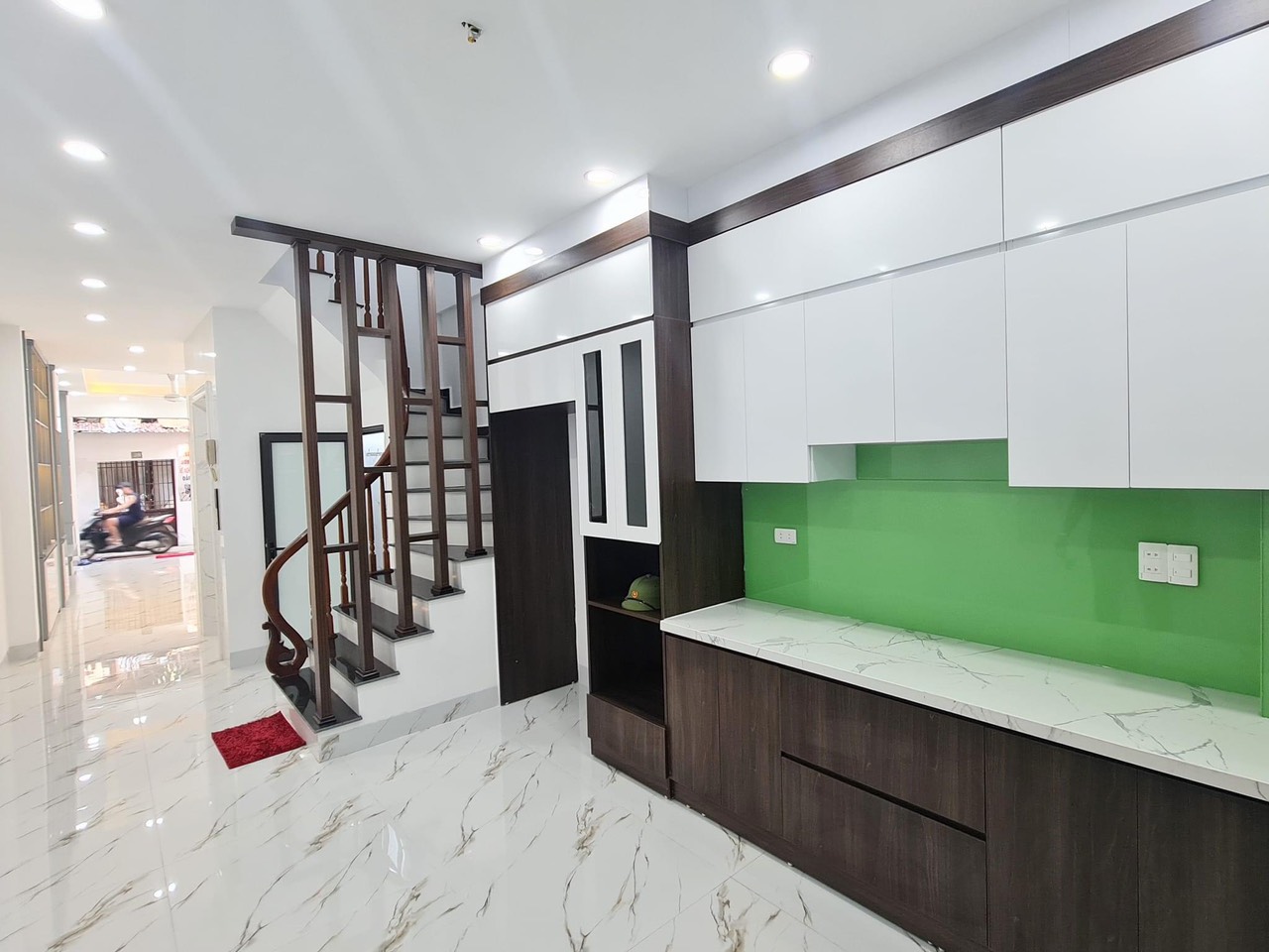 Bán nhà Kim Giang, 48m x 5T x 5.3 tỷ, MẶT NGÕ - Ô TÔ - THÔNG - KINH DOANH