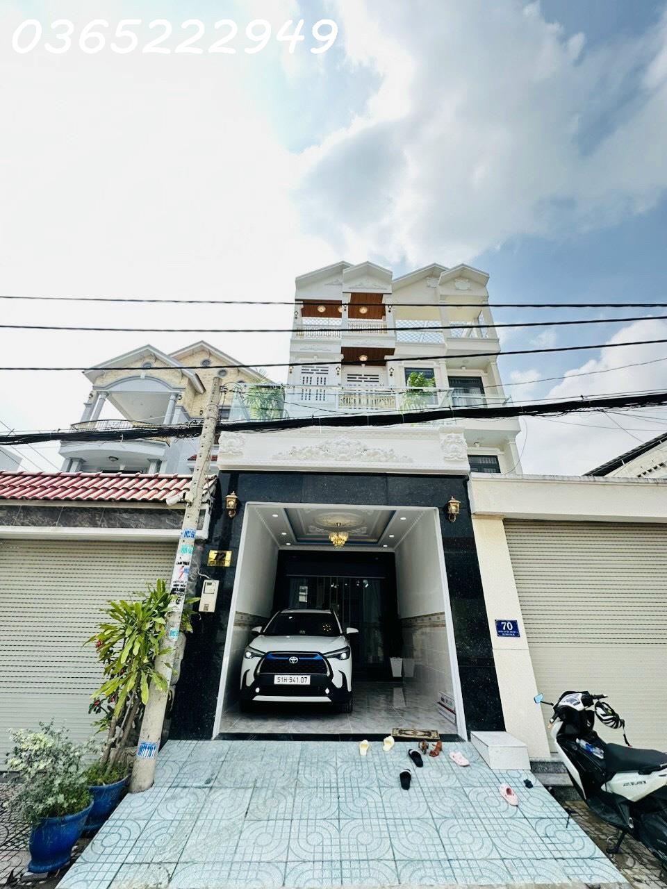 Bán nhà phố 3 lầu mặt tiển kinh doanh Dương Cát Lợi, thị trấn Nhà Bè