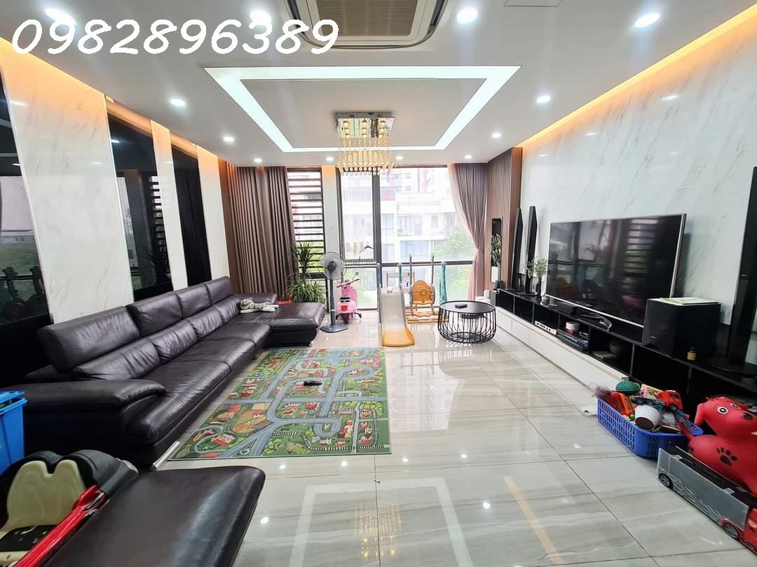 SIÊU VIP VŨ PHẠM HÀM 6T THANG MÁY, Ô TÔ KINH DOANH, 98M, 31 TỶ 9.