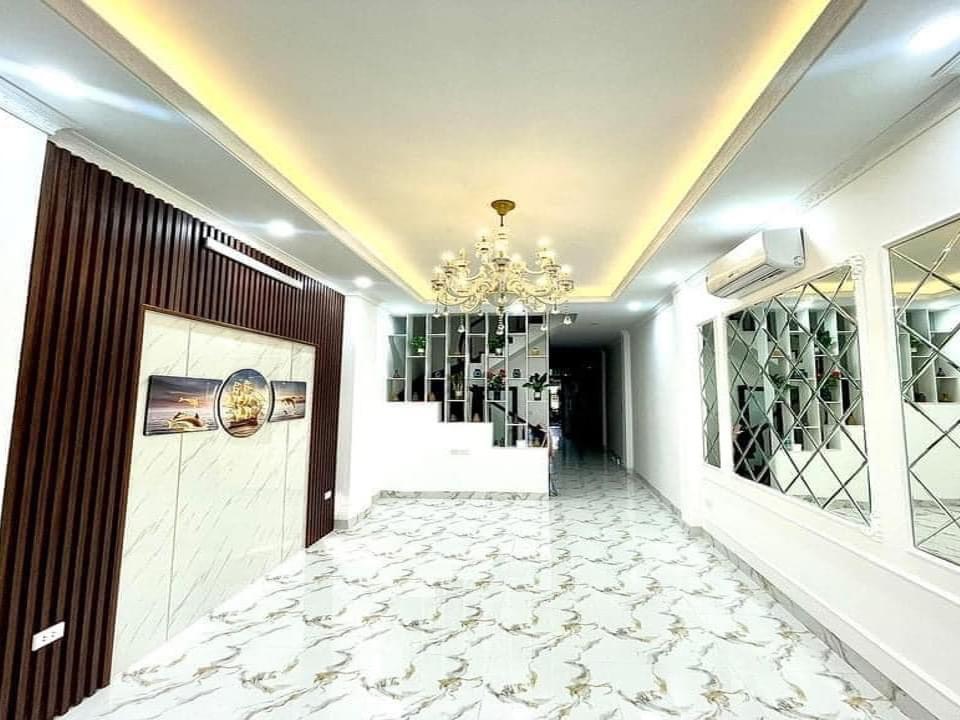 Bán nhà Nam Dư, 45m x 5T - MT rộng - GẦN PHỐ - Ô TÔ 30M